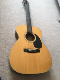 Vintage Marquis hand crafted accoustic guitar model H370.