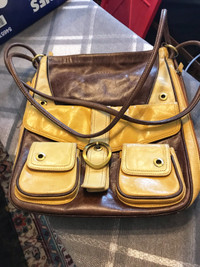 Vintage Leather Purse Shoulder Bag with Adjustable Handle Canada