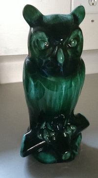 Vintage Blue Mountain Pottery Ceramic Owl Figurine