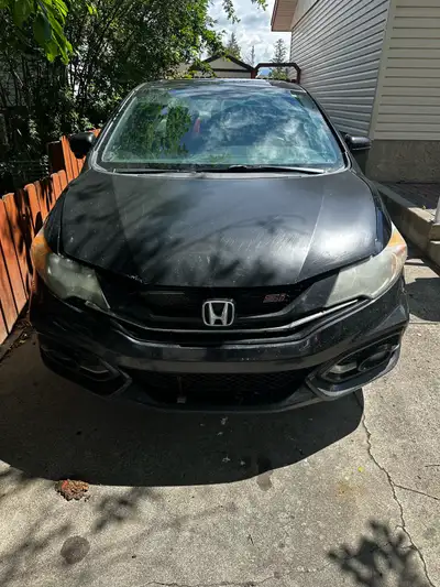 Selling my 2014 Honda Civic Si. It's a fun, reliable car that runs and drives great. Mechanically it...