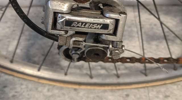Raleigh bicycle. in Road in City of Toronto - Image 2