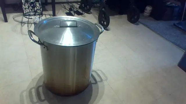 turkey cooker ,lifter and thermometer and lid
