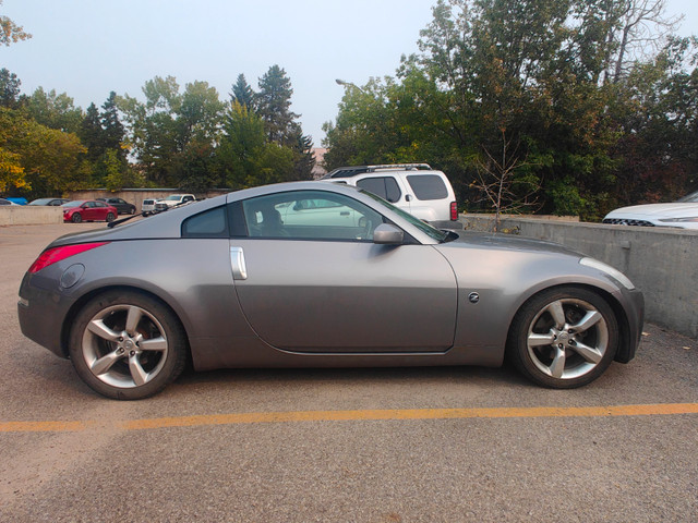 2007 Nissan 350Z Automatic - Well Maintained, Classic Sports Car in Cars & Trucks in Edmonton - Image 2