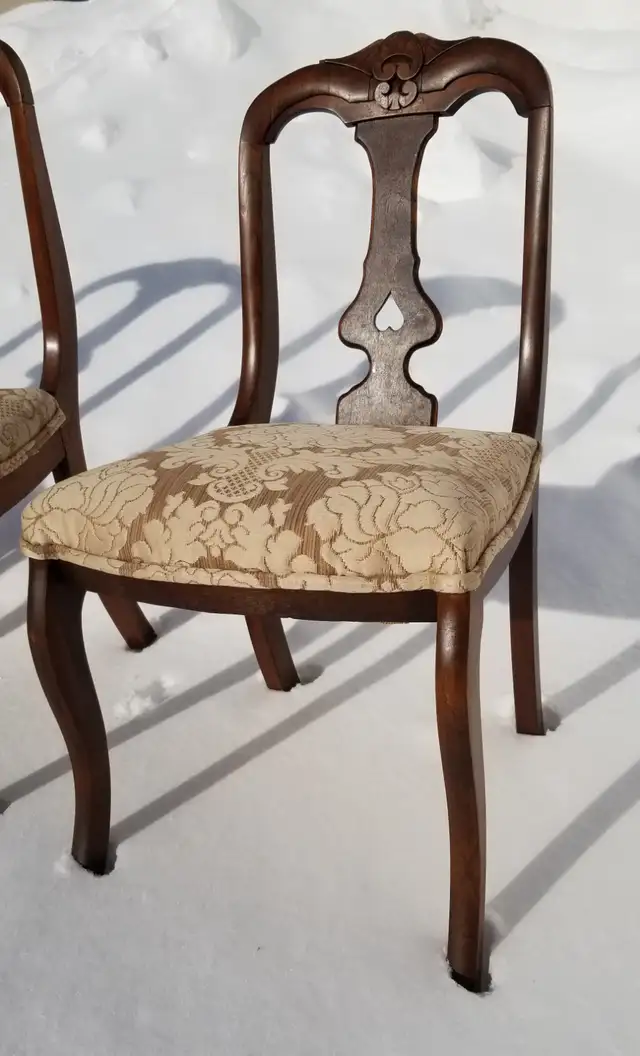 Trio Victorian walnut dining chairs spring seats new upholstery in Chairs & Recliners in Ottawa - Image 3