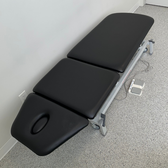 For Sale | Seers 3-Section Treatment Table with 90° Drop End