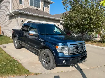 2013 F150 Platinum - 157,690km Engine: 3.5L EcoBoost V6, 6-speed automatic • Towing: Max Trailer Tow...