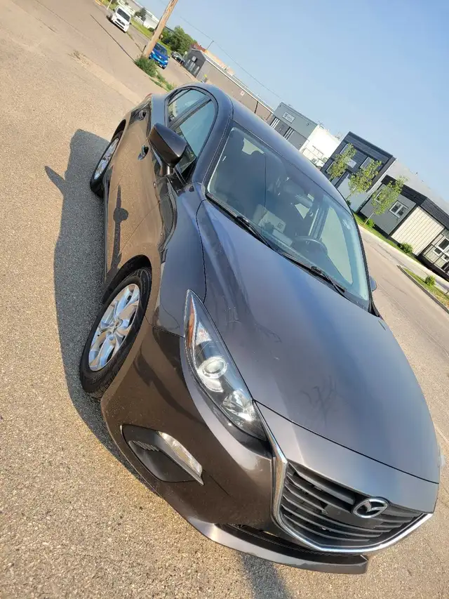 2015 Mazda 3 SkyActive 518967567351162881