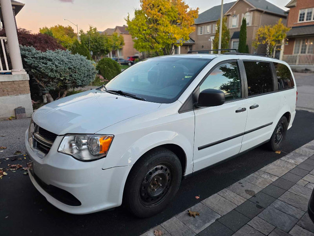 2015 Dodge Caravan - snow /all season tires in Cars & Trucks in Markham / York Region
