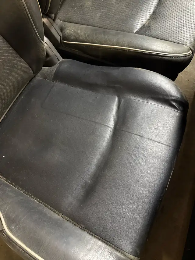 4th Gen dodge seats in Auto Body Parts in Mission - Image 3
