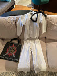 Kids White Karate Outfit with Bandana and Ninjago Lootbag