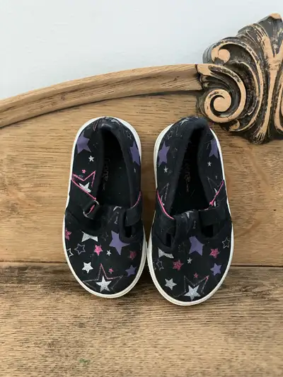 Girls Toddler George Shoes Size 5, View more