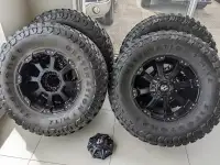 Tire's an rims 35x12.50R18LT