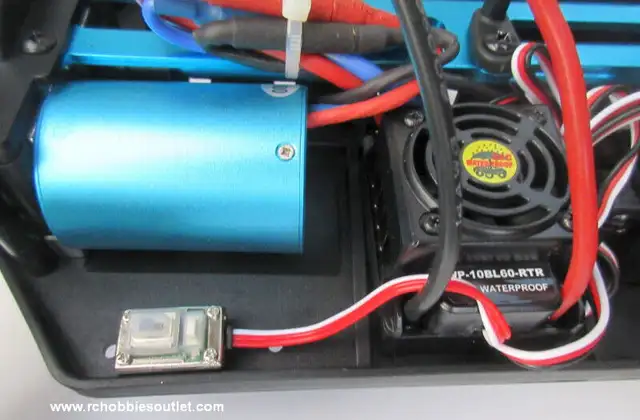 Sale: NEW 1/10 RC TOP2 BRUSHLESS 3S LIPO RC MONSTER TRUCK in Hobbies & Crafts in City of Toronto - Image 10