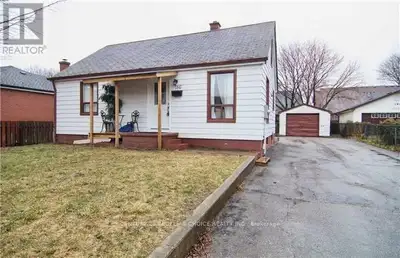 186 Maurice Drive Oakville Basement for rent 2 bedrooms basement for rent in Oakville full kitchen s...