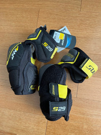 Bauer Supreme S29 Jr small elbow pads, brand new