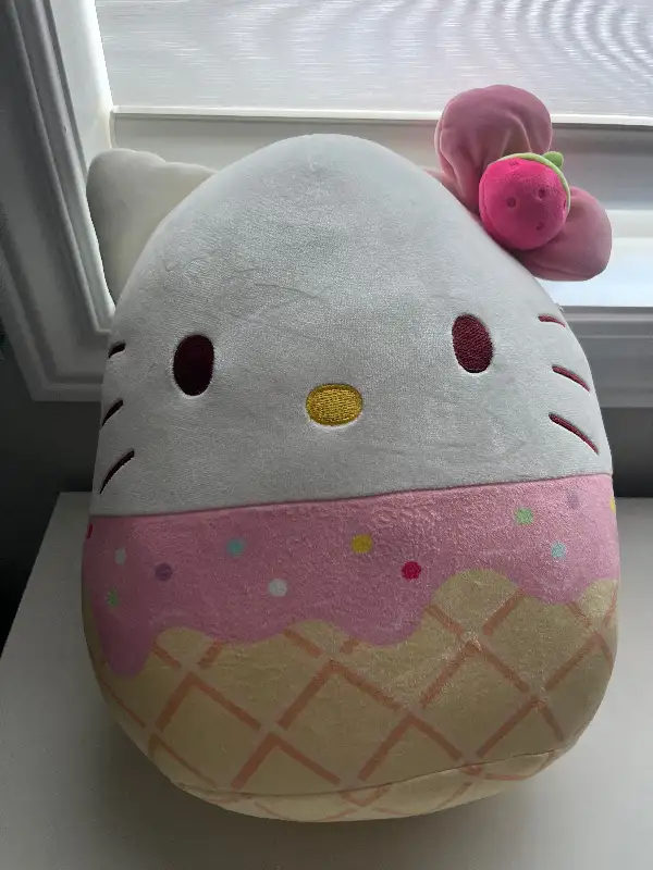 Squishmallow 12" - Hello Kitty - Sanrio