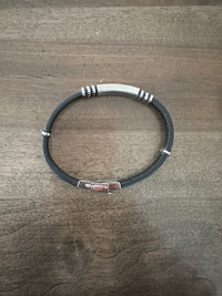 MEN’S LEATHER BRACELET 