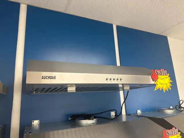 Brand new AUCHDAS range hood 700 CFM63010224024321122