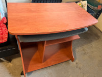 Desk - Wooden/Computer Desk