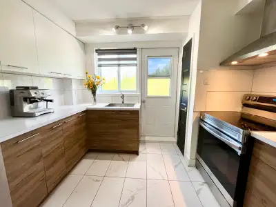 Luminous 2 chambers 4 1/2 apartment, Chomedey Laval