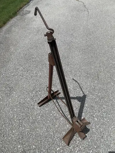 Automobile/truck jack, View more