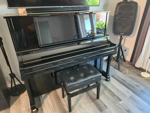 upright piano63373373059585121