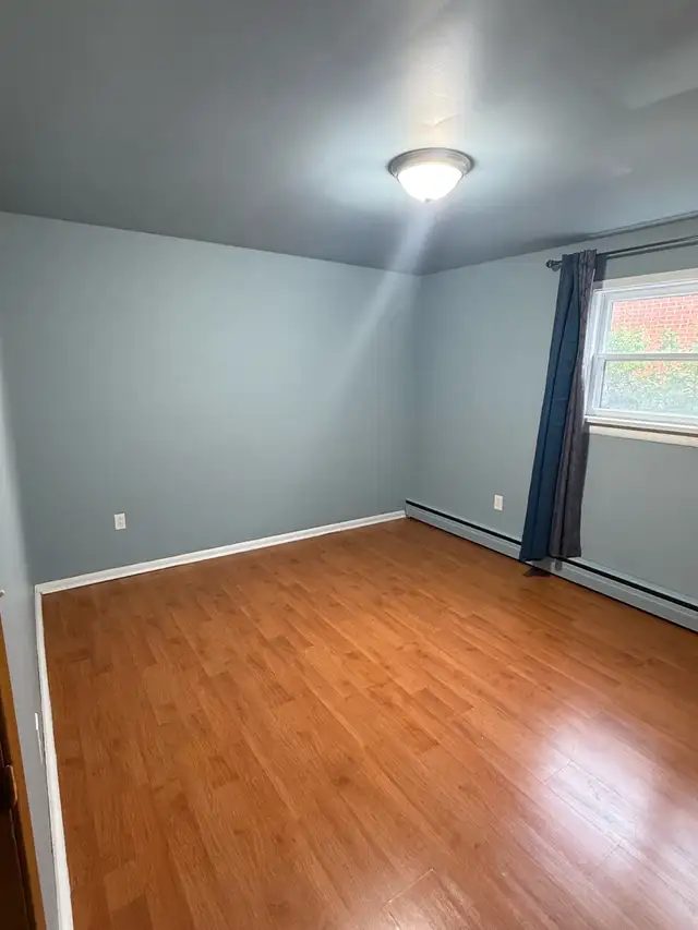 2 bedroom apartment  in Long Term Rentals in Sudbury - Image 5