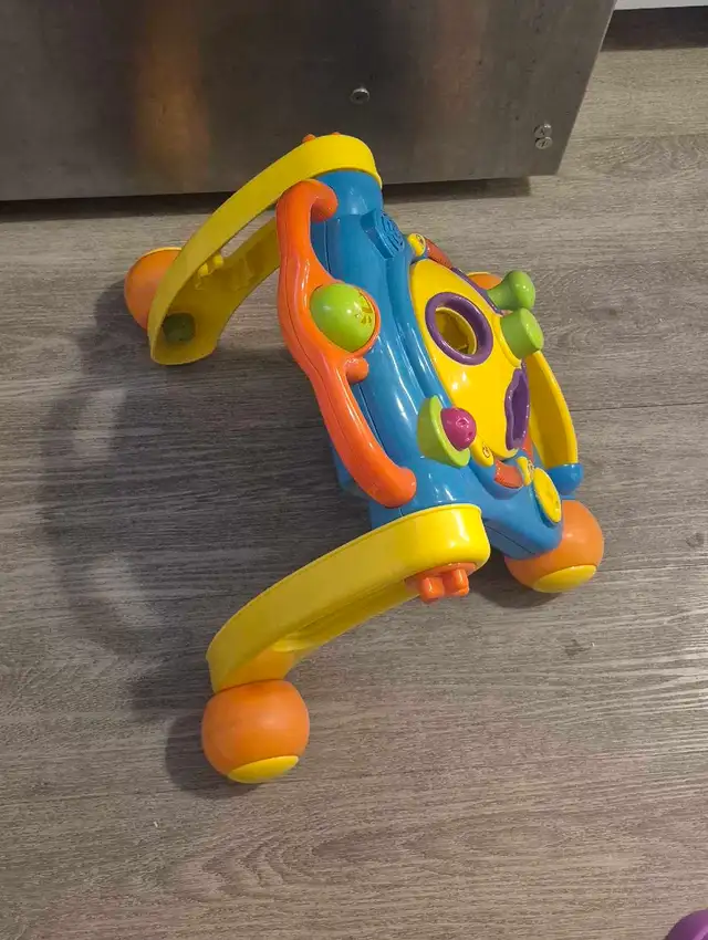 Activity Walker toy in Toys in Hamilton - Image 2