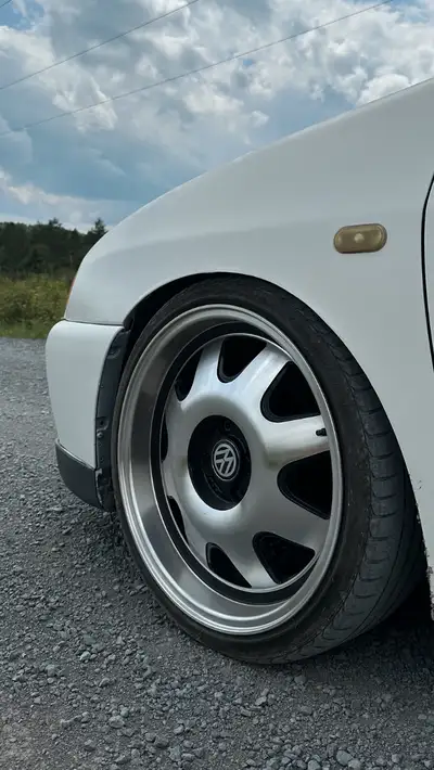 17 inch MSX (ats cup replicas ) 4x100 two have vw logo other two have rim brand the vw logos were ad...