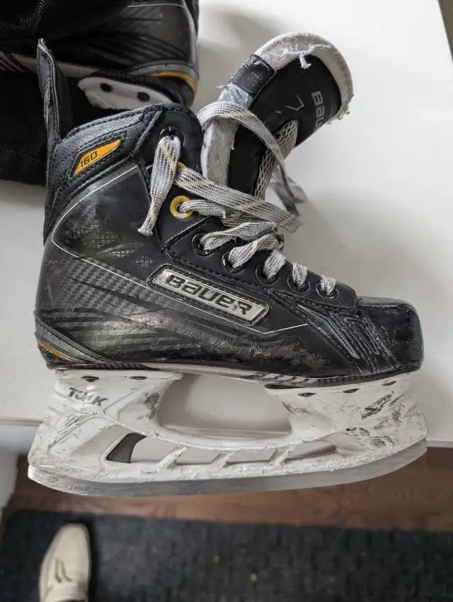 hockey skates kids in Skates & Blades in City of Toronto - Image 3