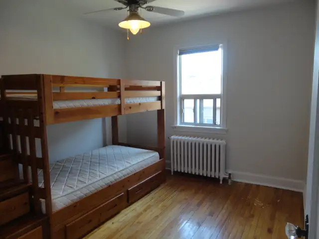 Rooms for Rent. Lansdowne & Davenport. Starting at $1100/month in Room Rentals & Roommates in City of Toronto - Image 3