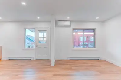 2395 Parthenais - 3.5 Appartment for rent - 1375$, View more