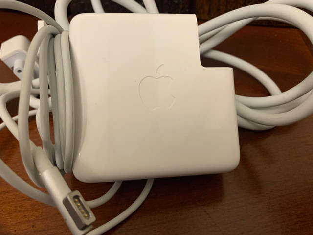 ^^^ 85W MagSafe  Power Adapter Model А1343 in Laptop Accessories in Markham / York Region - Image 2