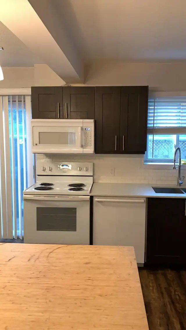 1 Student Room of Townhouse for Rent, 15-min walk to UWaterloo in Room Rentals & Roommates in Kitchener / Waterloo - Image 6
