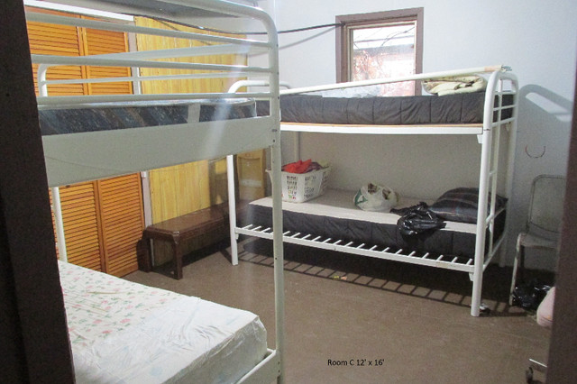 Room for rent In Bancroft in Room Rentals & Roommates in Belleville - Image 3
