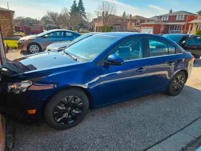 2013 Chevy Cruze LT TURBO 180,000kms Bluetooth Sunroof Remote starter Rust proofed Aftermarket rims...