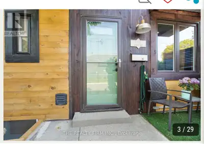 Newly Renovated 1 Bedroom, Two Floor Apartment in Wortley