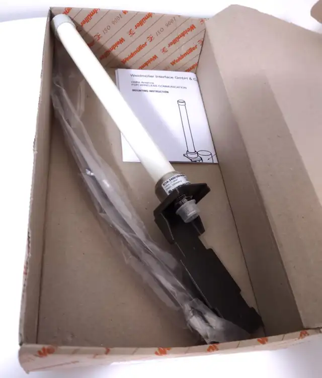 HUBER SUHNER SOA-2400/360/6/0/V, 1324.17.0047 OMNI WiFi ANTENNA64324636692099120