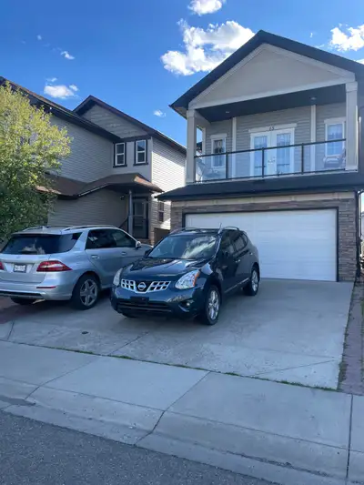 3 bedroom basement with 3 bathrooms, a living room and a bonus room is available in Taralake street...