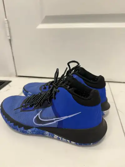 - barely used - size 8 - price negotiable