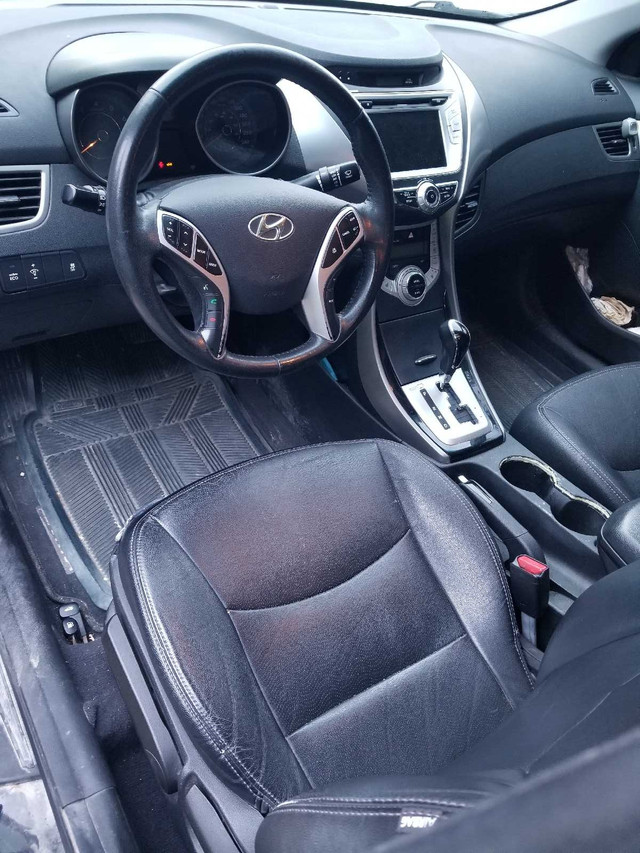 2012 Hyundai Elantra in Cars & Trucks in Owen Sound - Image 2