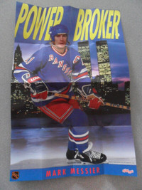 1992- 2 sided Mark Messier Poster by Kellogg's. 23 1/2 cm x 35
