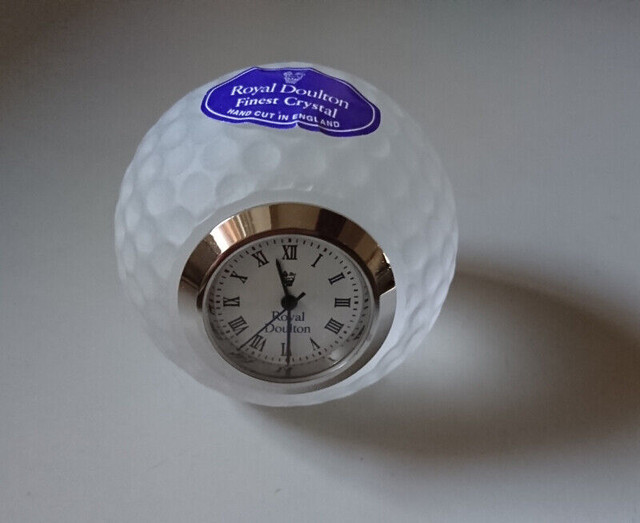 Royal Doulton Crystal Golf Ball Clock Paperweight Desk Clock in Arts & Collectibles in Oshawa / Durham Region