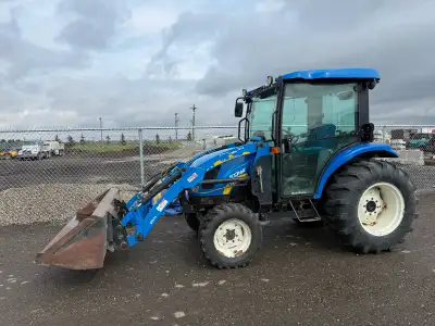 New holland tractor. 1 speed with 4WD assist. Very quick tractor for the size. Just over 1800 hr.. f...