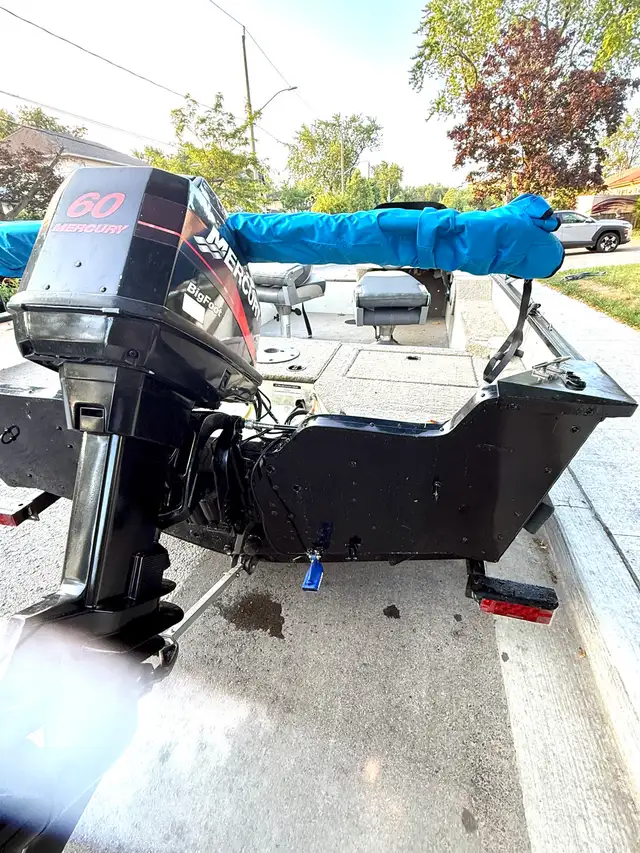 excellent fishing boat in Powerboats & Motorboats in City of Toronto - Image 4
