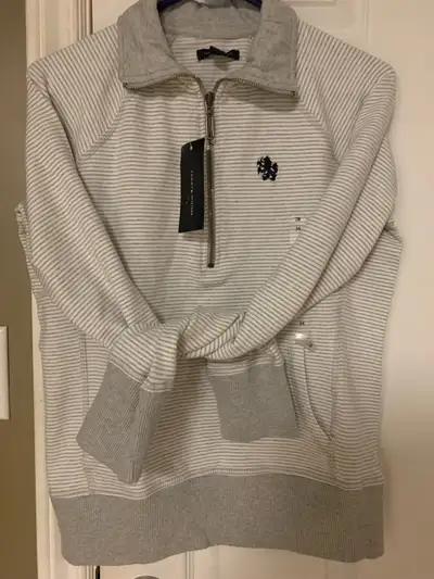 Tommy Hilfger Sweater New, View more