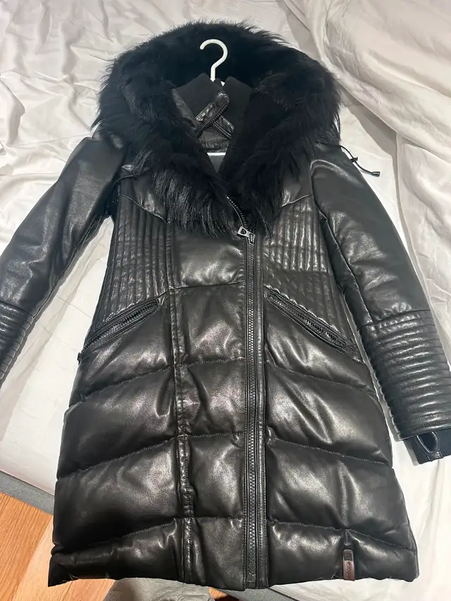 Rudsak all leather puffer coat in Women's - Tops & Outerwear in City of Toronto - Image 8