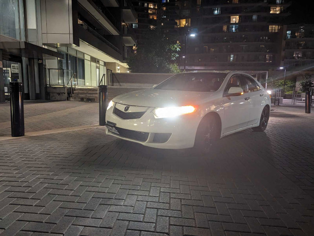 2010 Acura TSX white 2.4 Manual in Cars & Trucks in City of Toronto