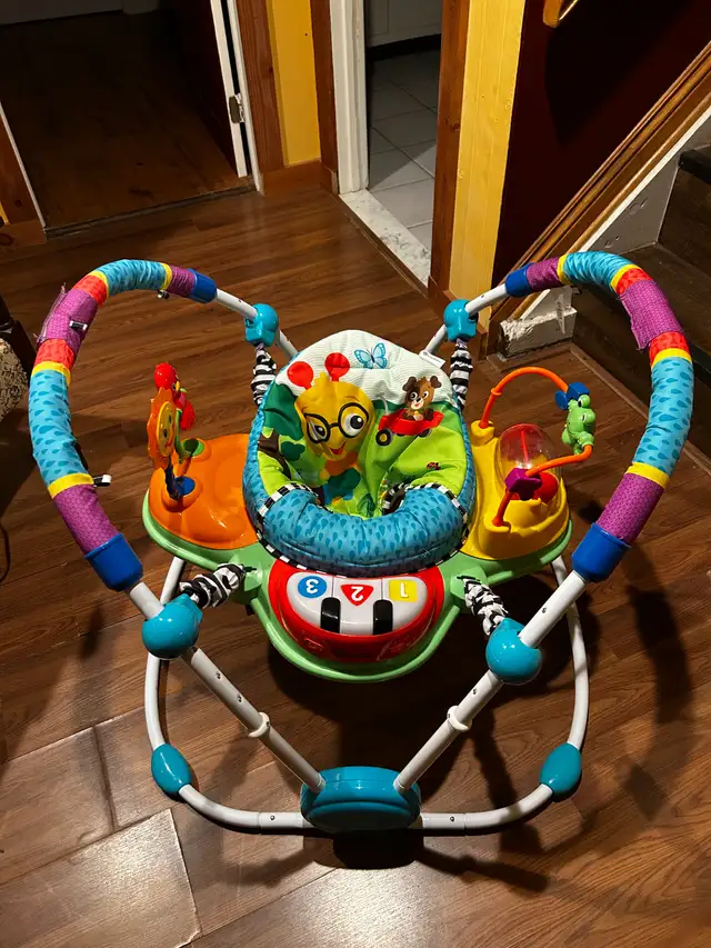 Baby Activity Chair in Playpens, Swings & Saucers in Ottawa - Image 4