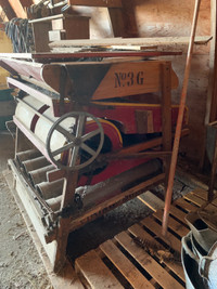 For Sale: Fanning Mill